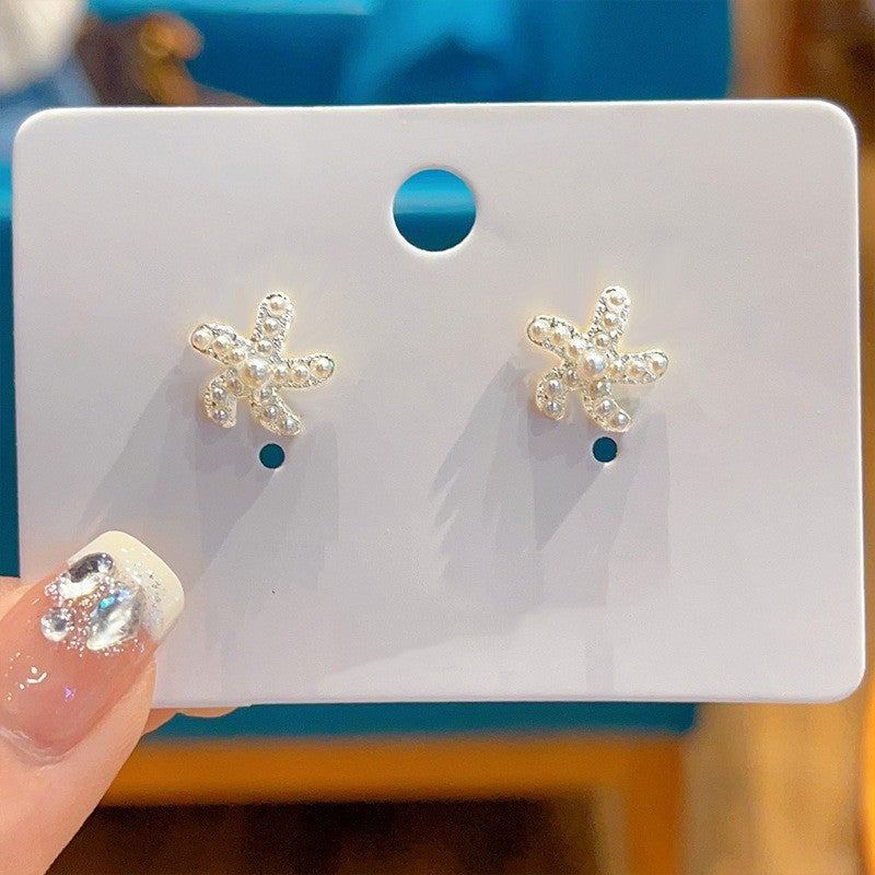 Women's Beach Style Retro Exaggerated Golden Scallop Versatile Creative Shell Starfish Earrings