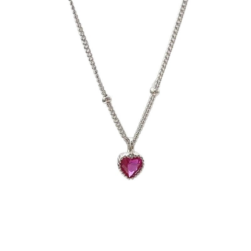 Mini Peach Heart Simple High Sense Red Corundum Love Gem Necklace