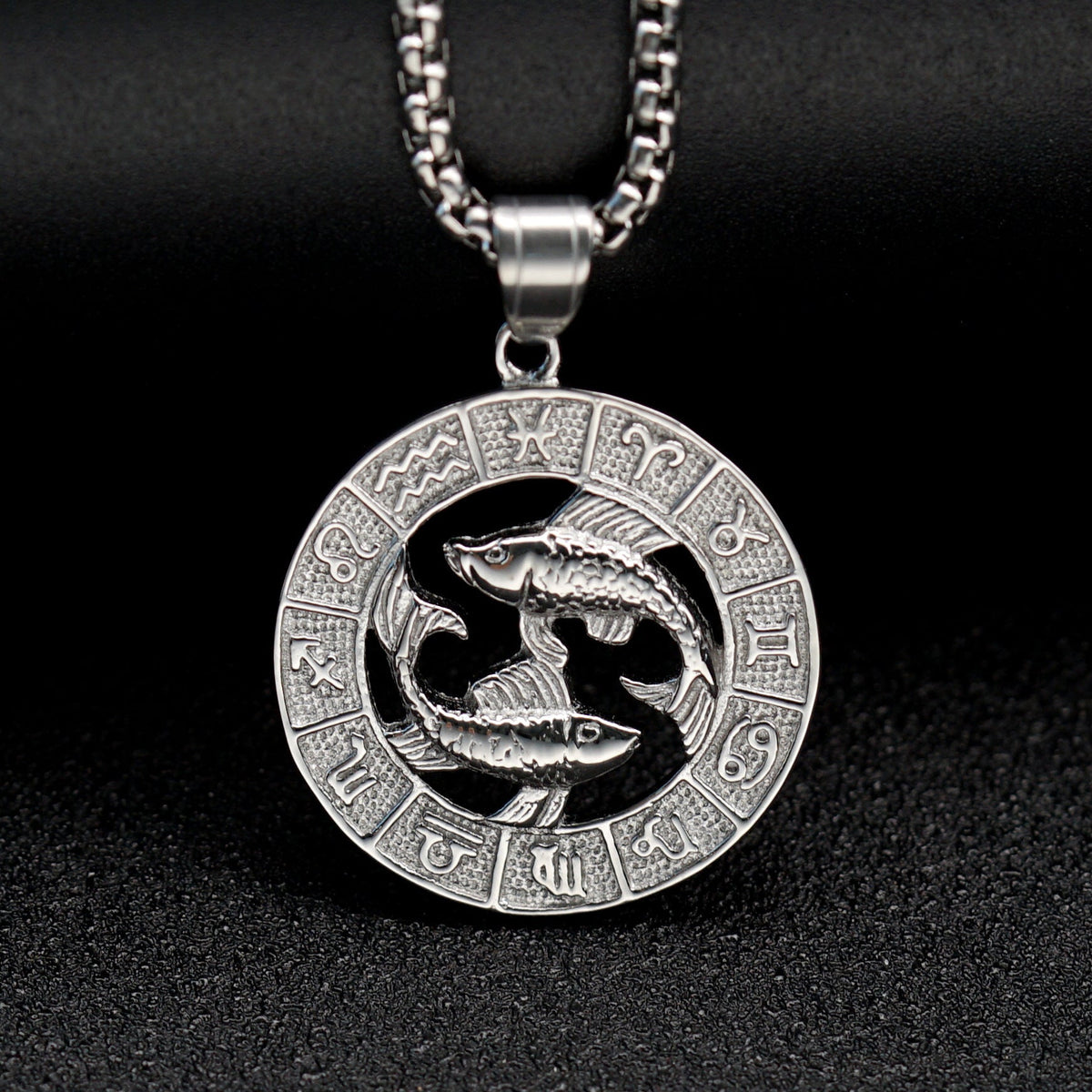 Trendy Retro Hollow Twee Constellation Personalized Pendant