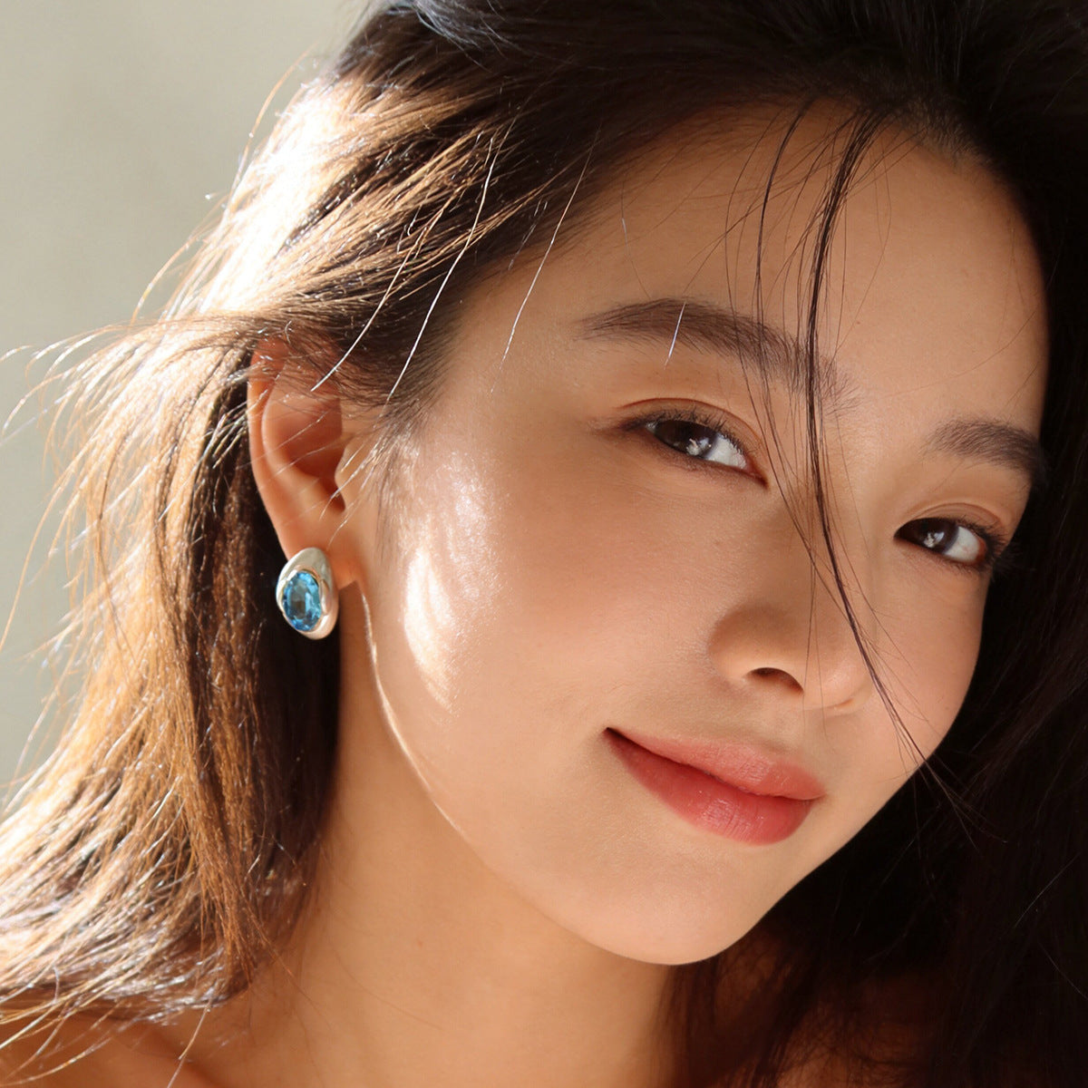 Women's Irregular Sier Brushed Color Super Flash Glass Temperament Stud Earrings