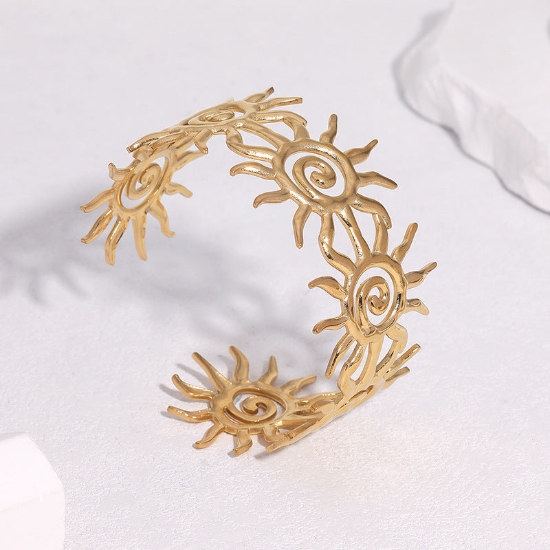Steel Open Sun Spiral Personality Design Light Luxury High-grade Gold-plated Bracelet
