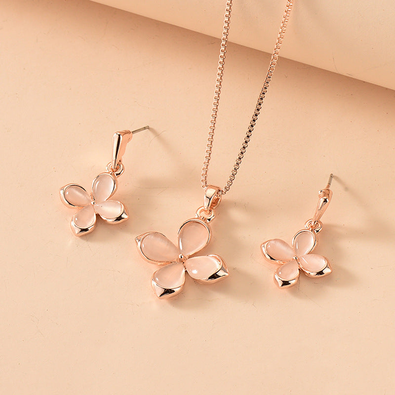 Clover Opal Two-piece Simple Bride Female Necklaces