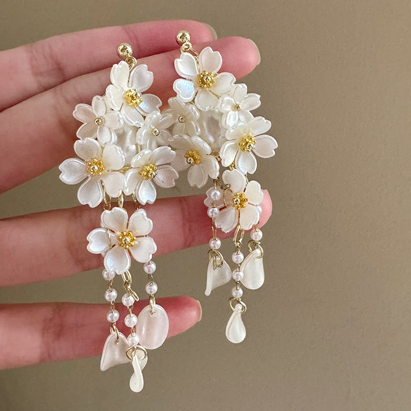 Super Fairy Winter Exquisite Beautiful Style Sweet Flexible Simple Temperamental Earrings