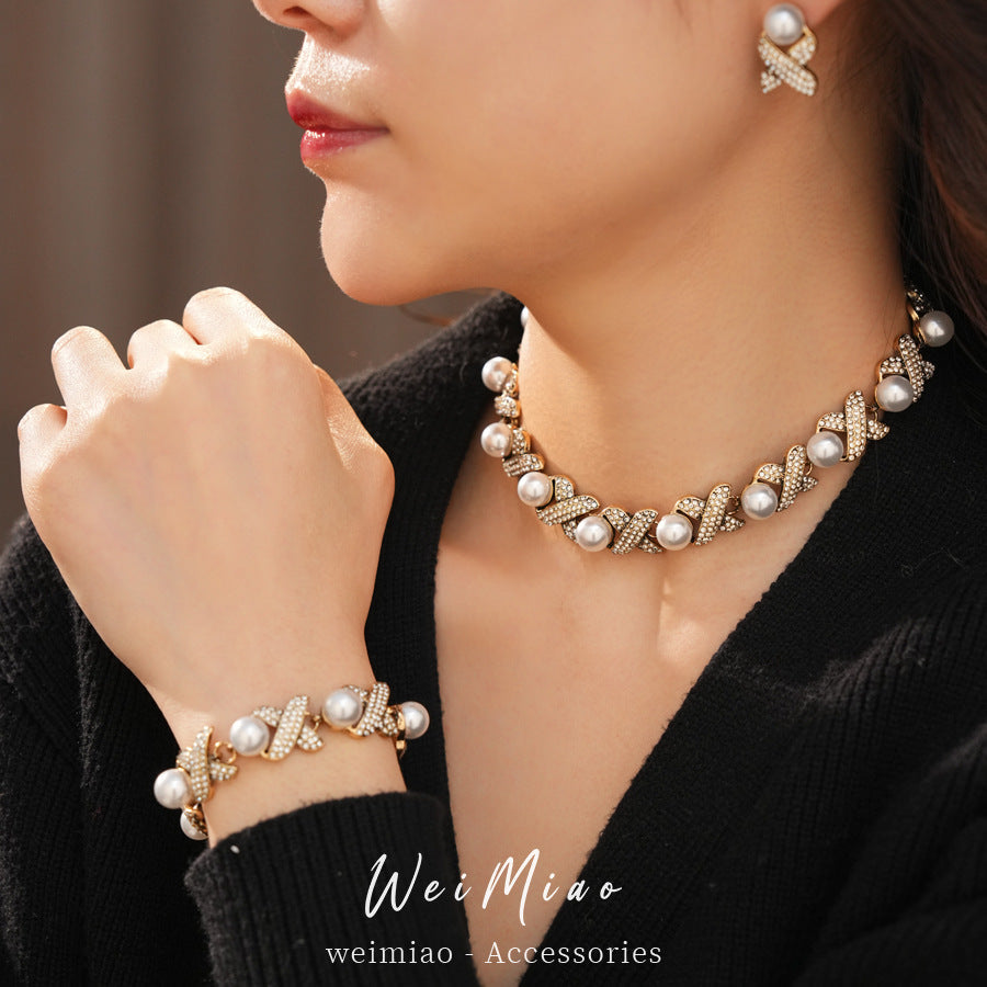 Diamond Round Pearl Light Luxury Minority Clavicle Chain Jewelry Set
