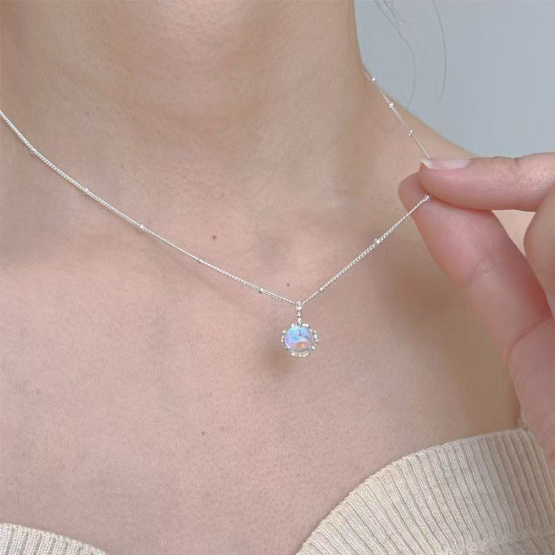 Women's Luxury Minority Summer Versatile Advanced Design Pendants