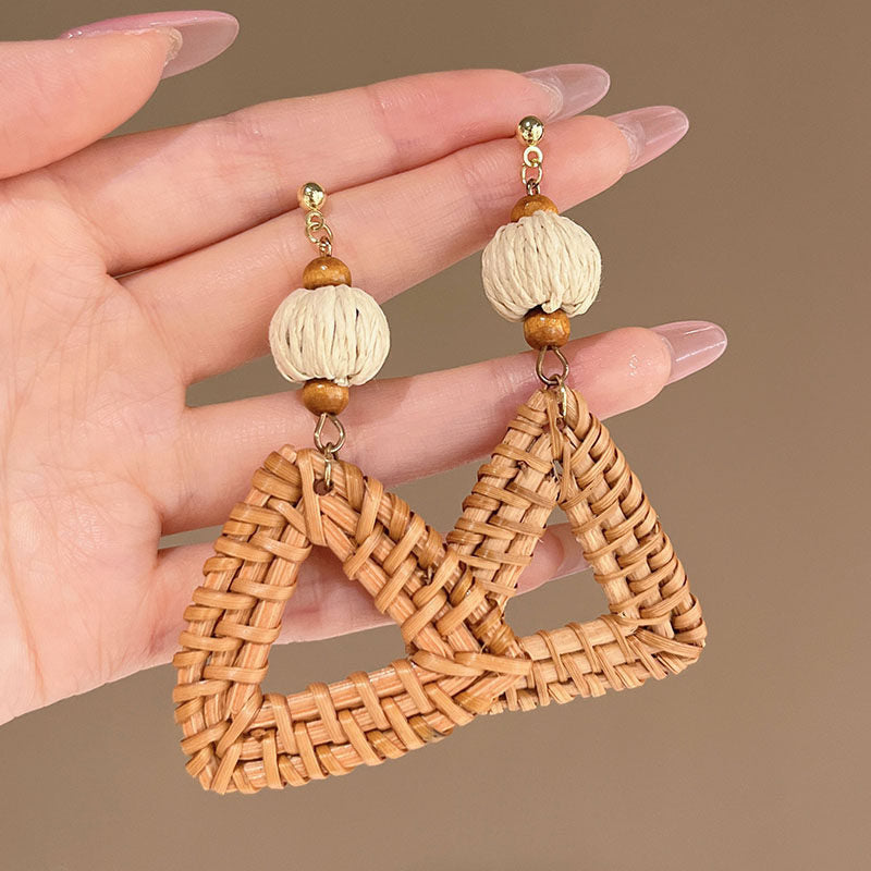 Style Flower Female Design High-grade Ear Giant Rings