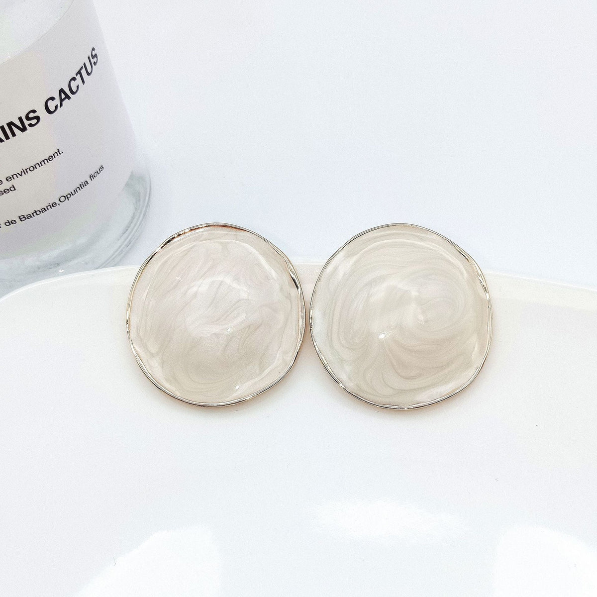 Trendy Elegant Light Luxury French Sense Of Earrings
