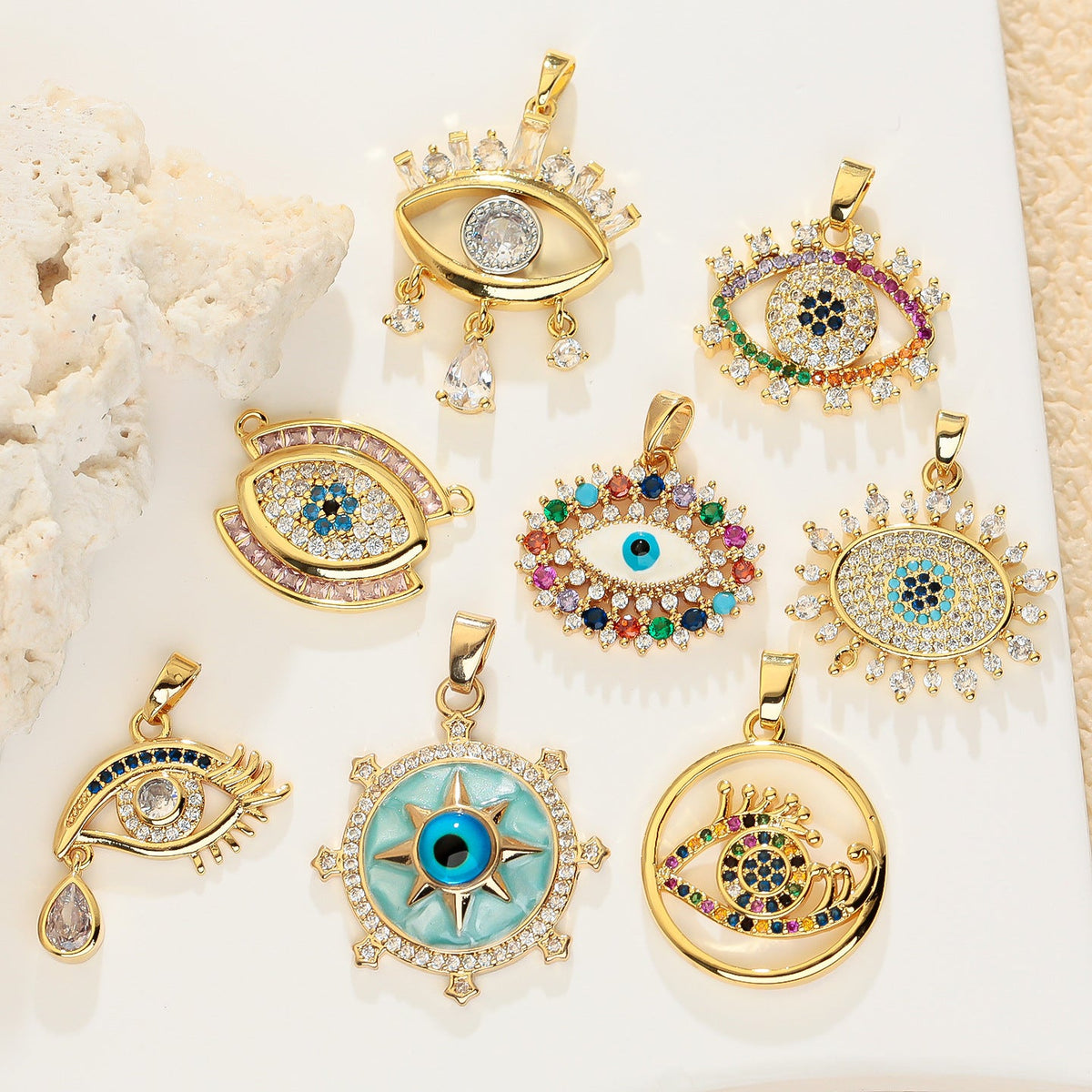 Electroplated Real Gold Color Retaining Turkey Vintage Eye Pendant