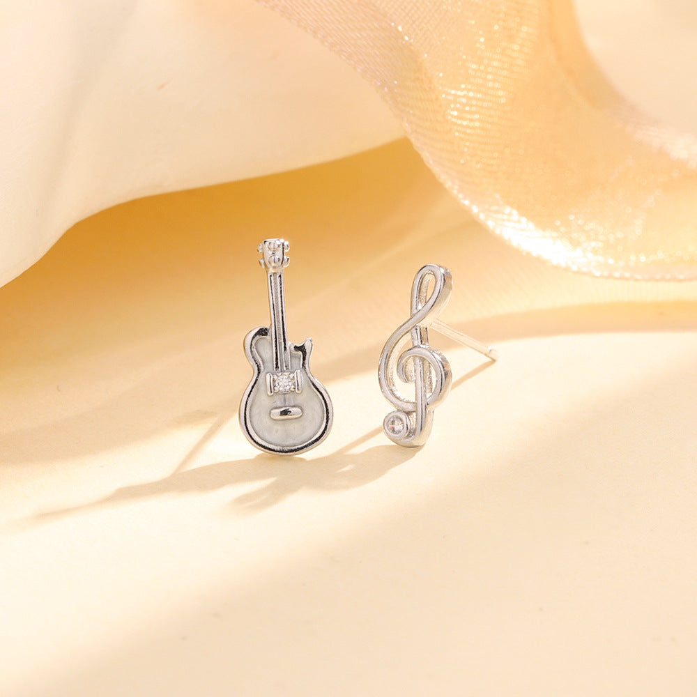 Cute Guitar Note Ear Design Sense Rhinestone Asymmetric Musical Instrument Stud Earrings