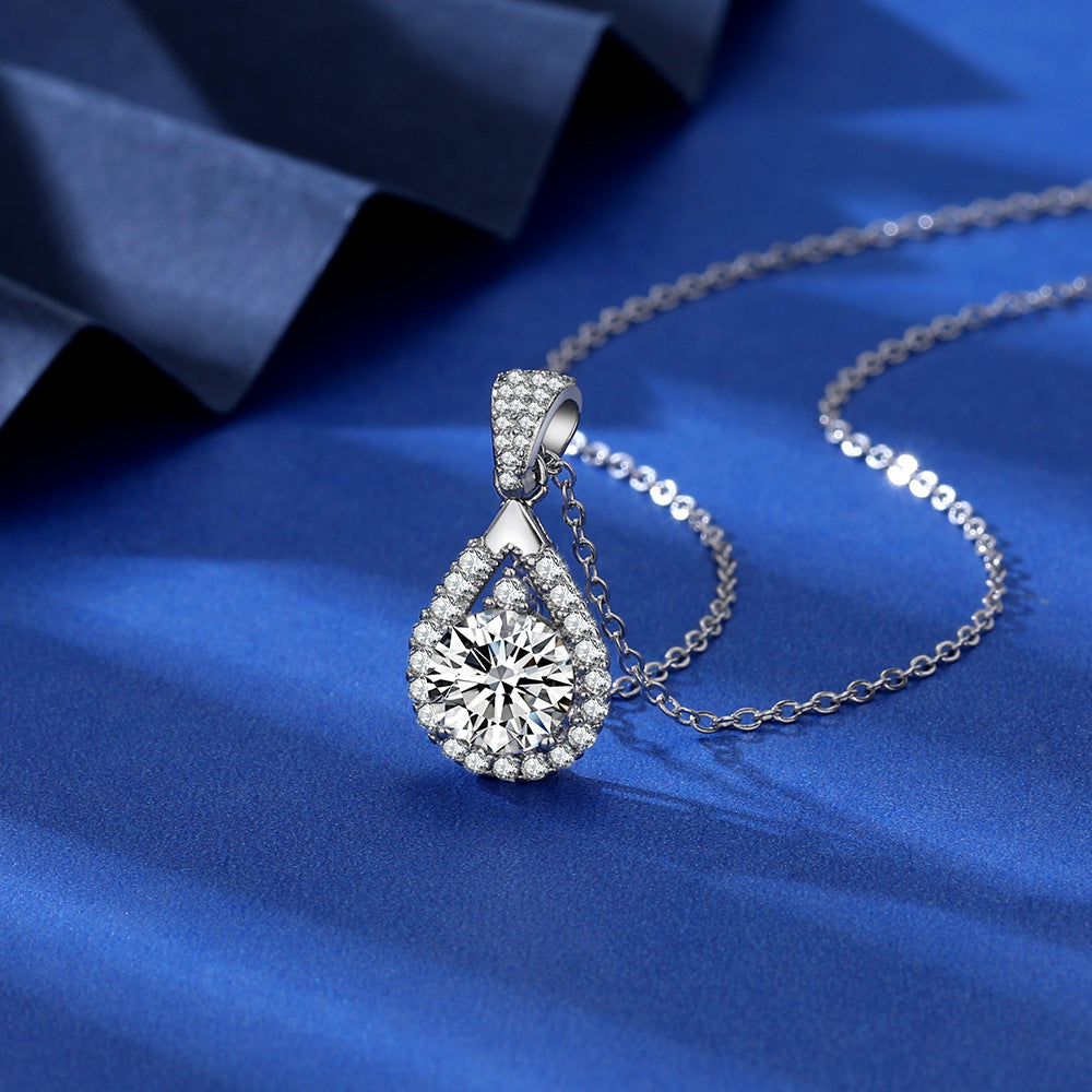 Super Flash Water Drop Pear-shaped Artificial Diamond Grade High Carbon Necklaces