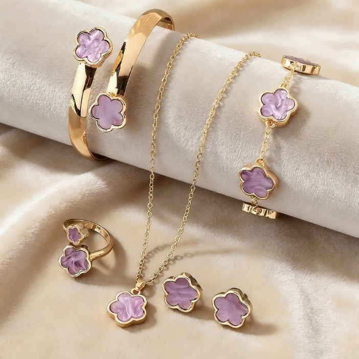 Women's Lucky Four-leaf Clover Five Petal Flower Bracelets