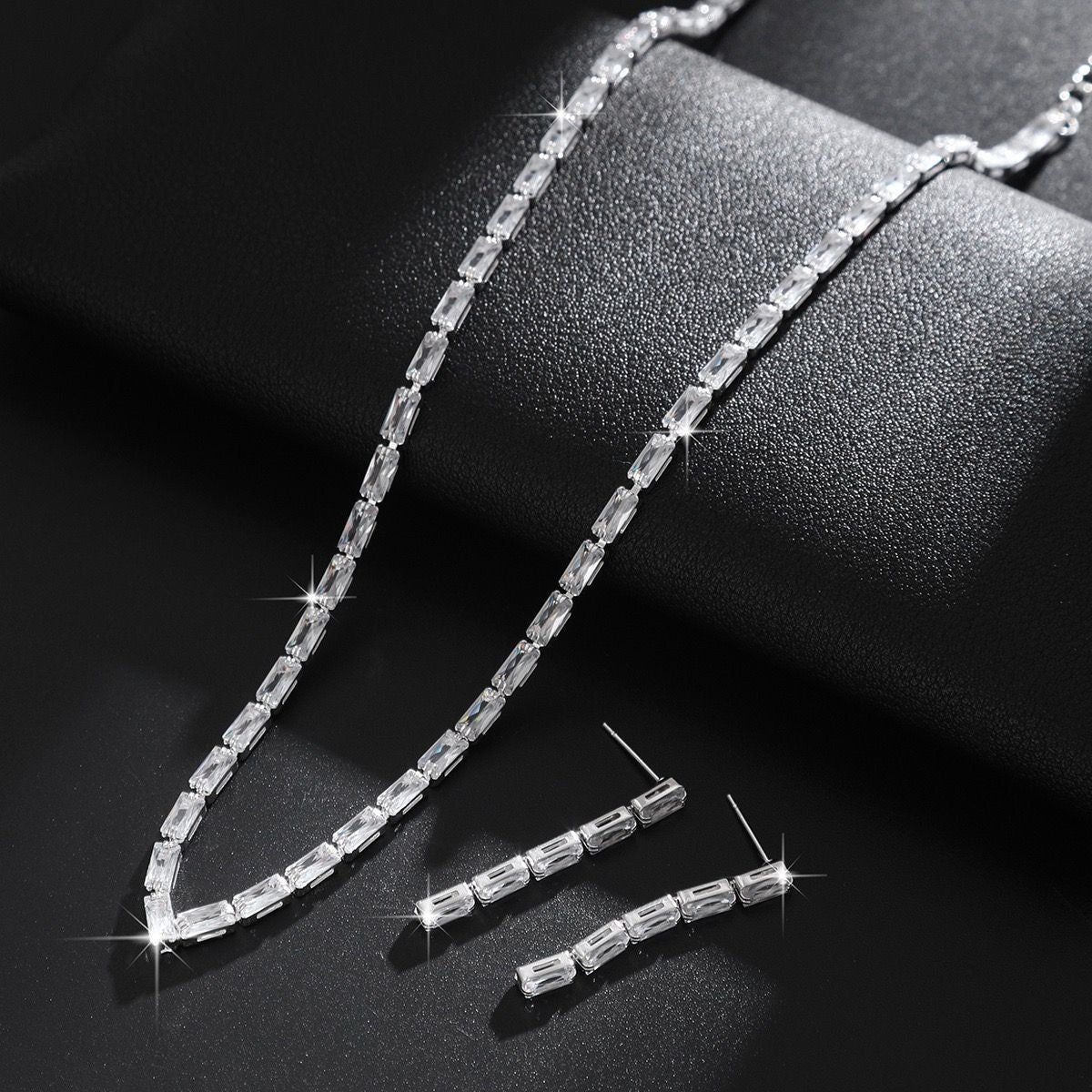 V-shaped Two-piece Affordable Luxury Fashion Temperament Clavicle Chain Jewelry Set