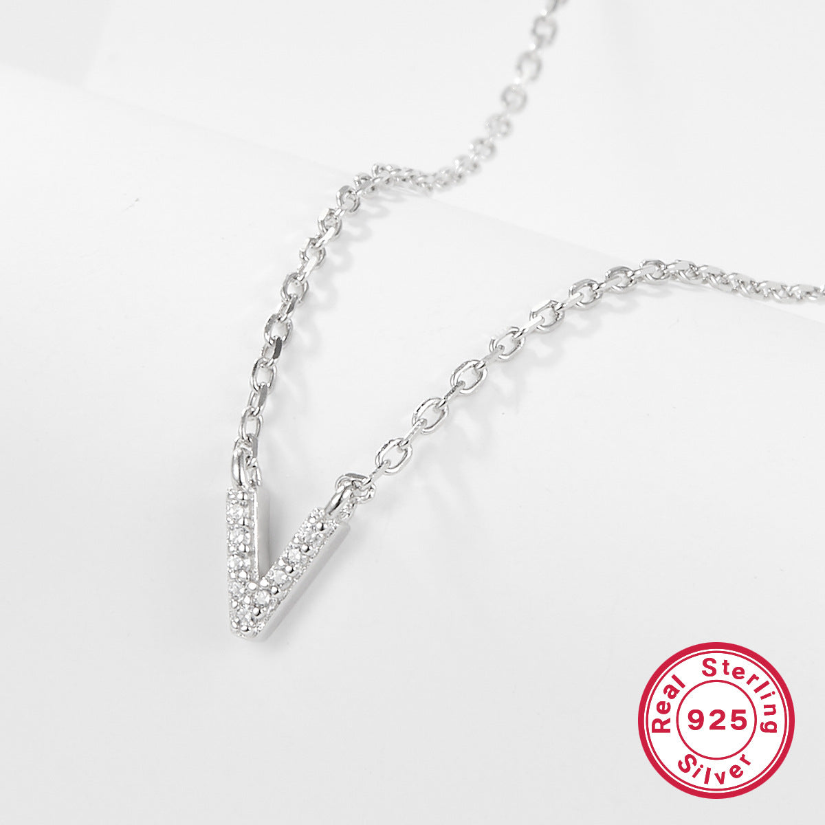 Women's Sier Minority Simple Clavicle Chain Beaded Necklaces