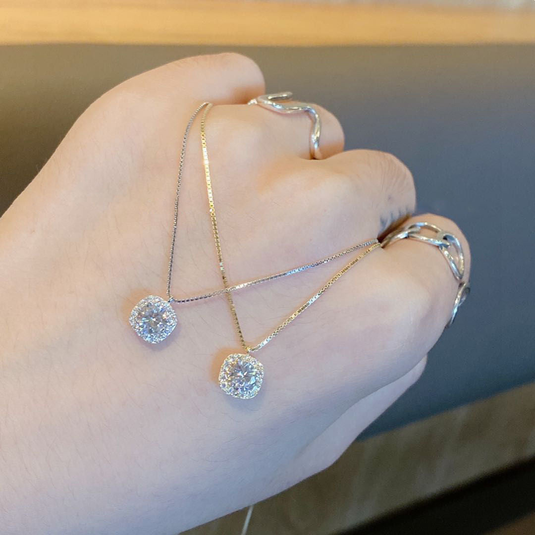 Women's Small Square Diamond Exquisite Light Luxury Minority Design Fashion Temperament Necklaces