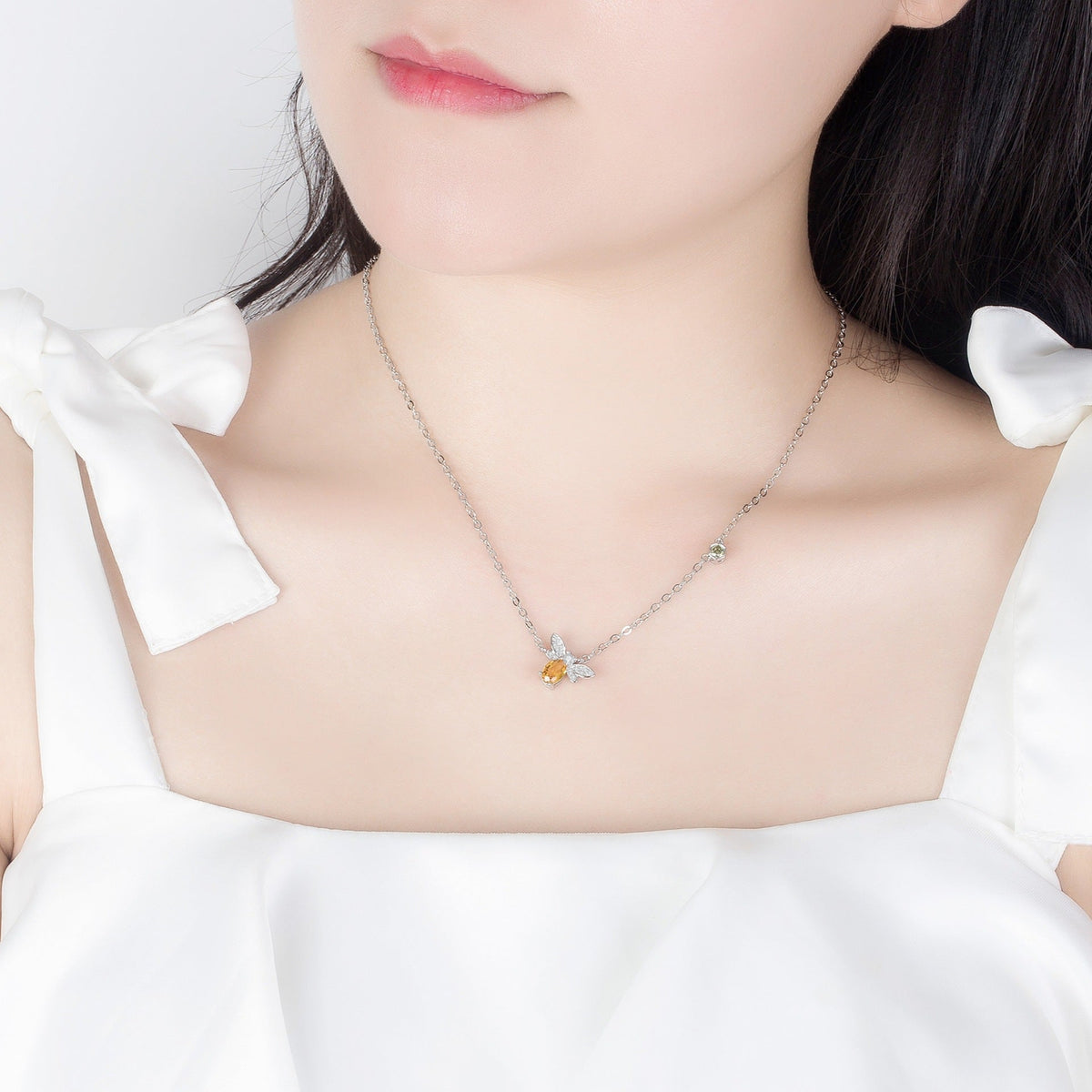 Sier Colored Gems Bee Creative Citrine Pendant