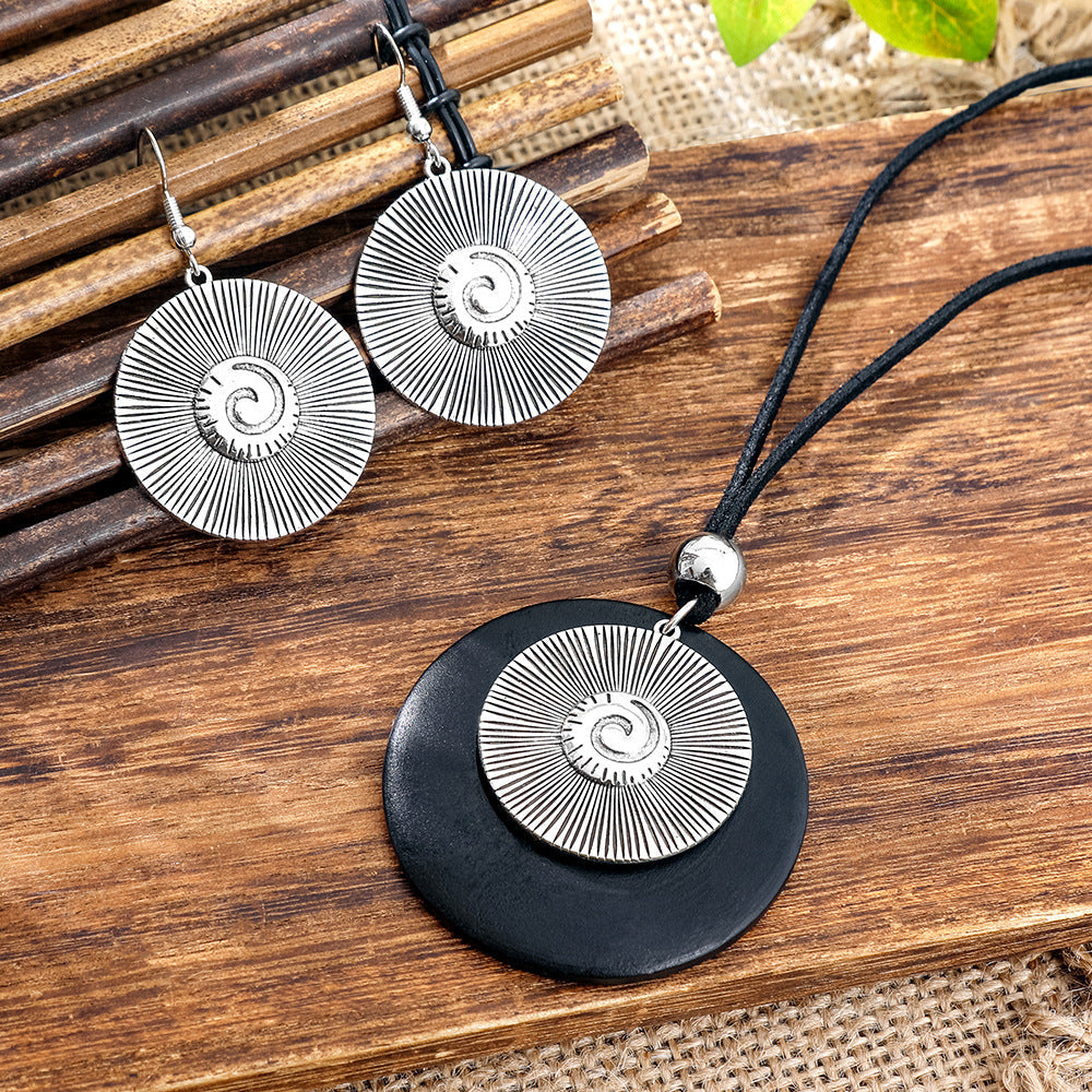 Women's Retro Bohemian Simple Hollow Niche Design Jewelry Set