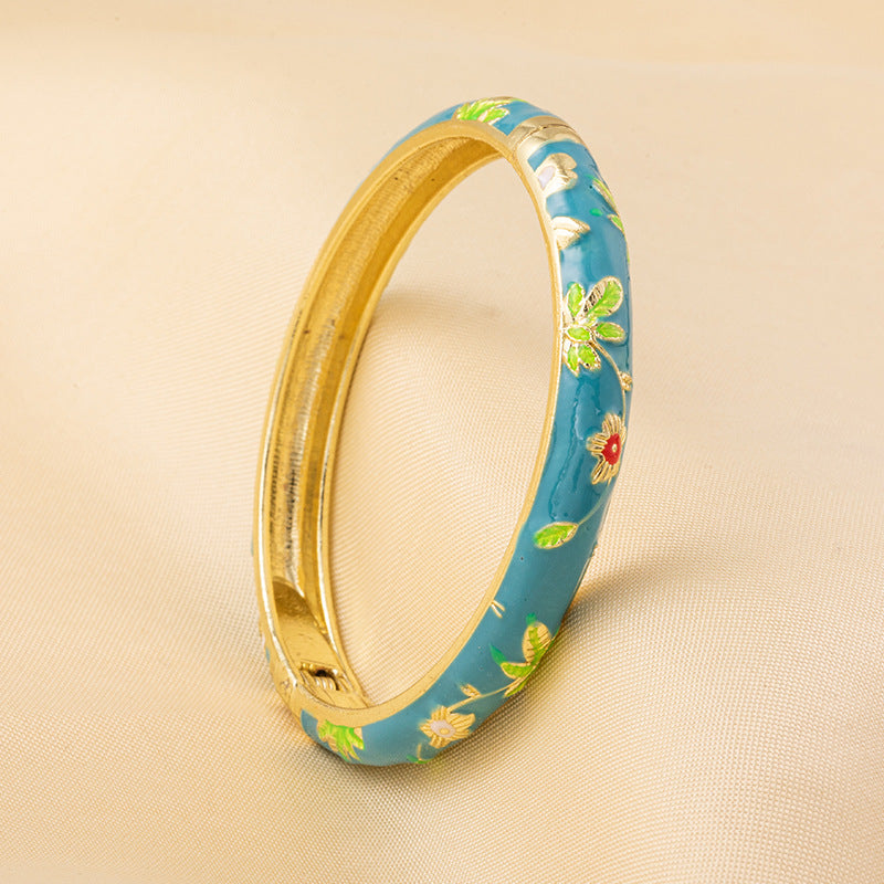 Open End Creative Special Travel Lady Bracelet