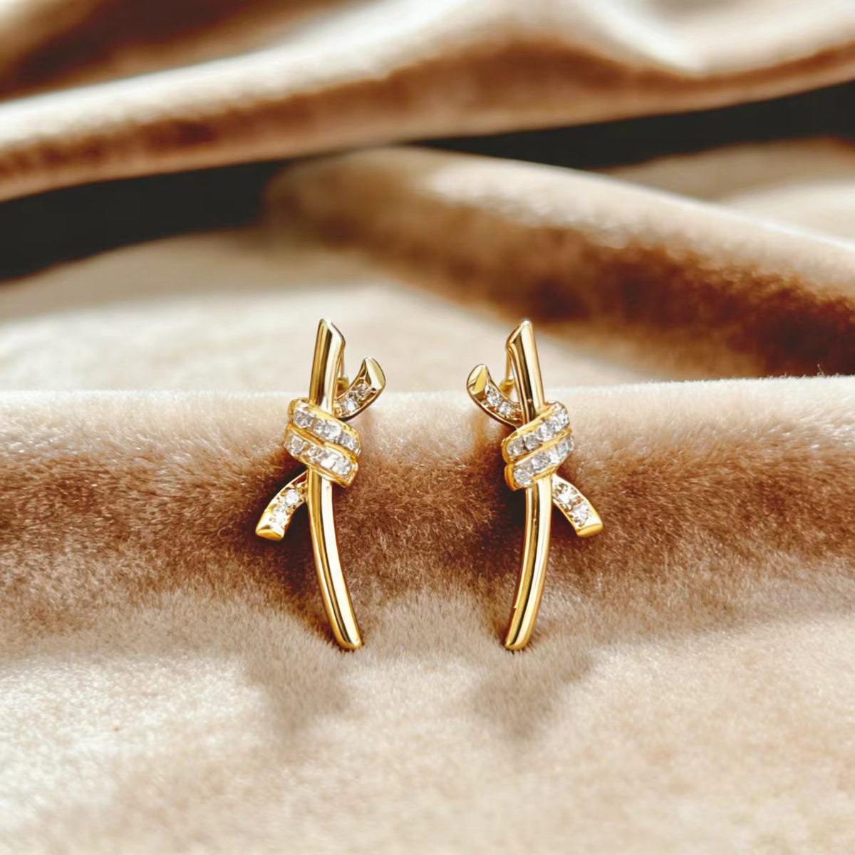 Hitches Butterfly Light Luxury Gold Fashion Rings
