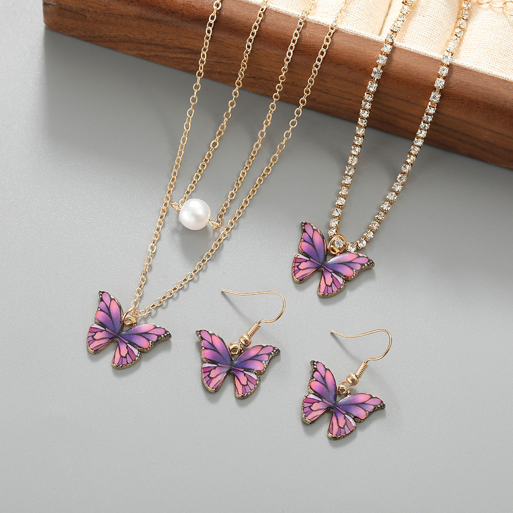 Trendy Pearl Butterfly Fashion Oil Dripping Necklaces