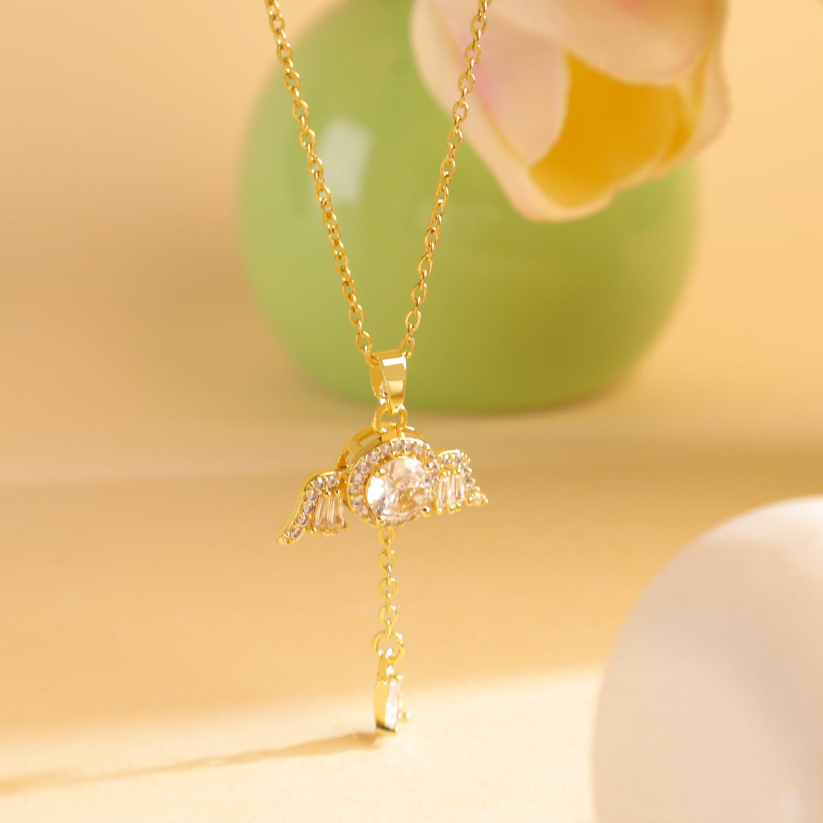 Women's Design Butterfly Drawable Special Interest Light Luxury High-grade Necklaces