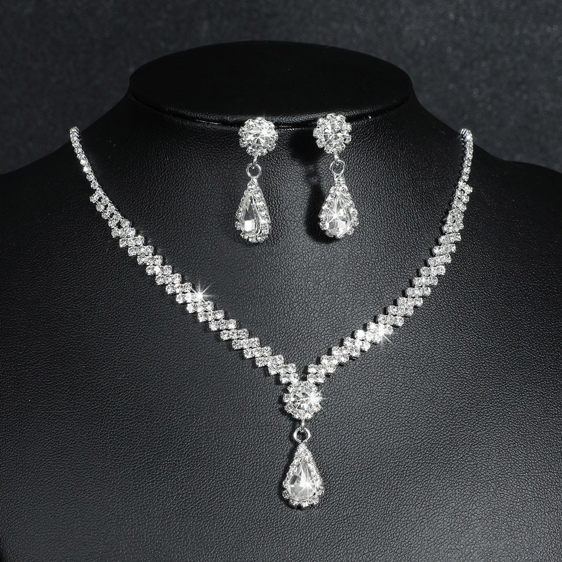 Super Beautiful Suite Rhinestone Shiny Ear Wedding Party Two-piece Dress Earrings