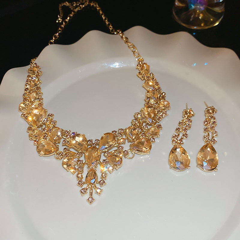 Women's Style Geometric Water Drop Fashion Short Light Jewelry Set