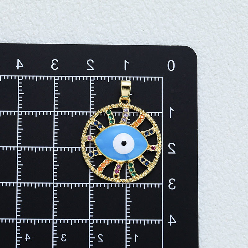 Women's Gold Eye Style Single Inlaid Color Zircon Trendy Dripping Palm Pendants