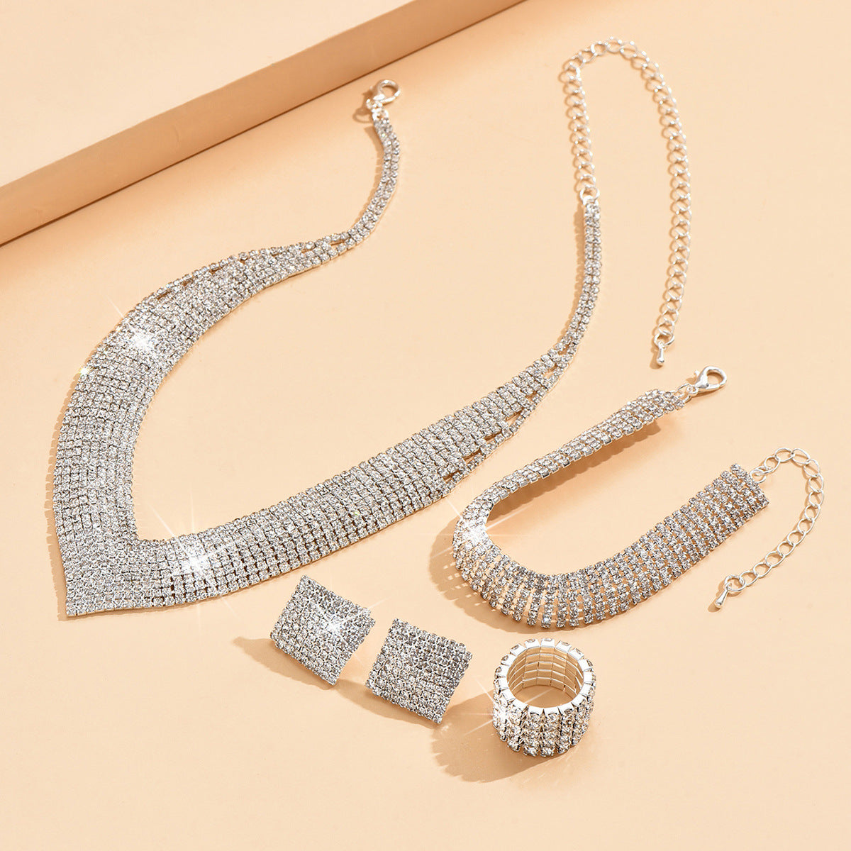 Fashion Popular Atmospheric Rhinestone Sier Plated Jewelry Set