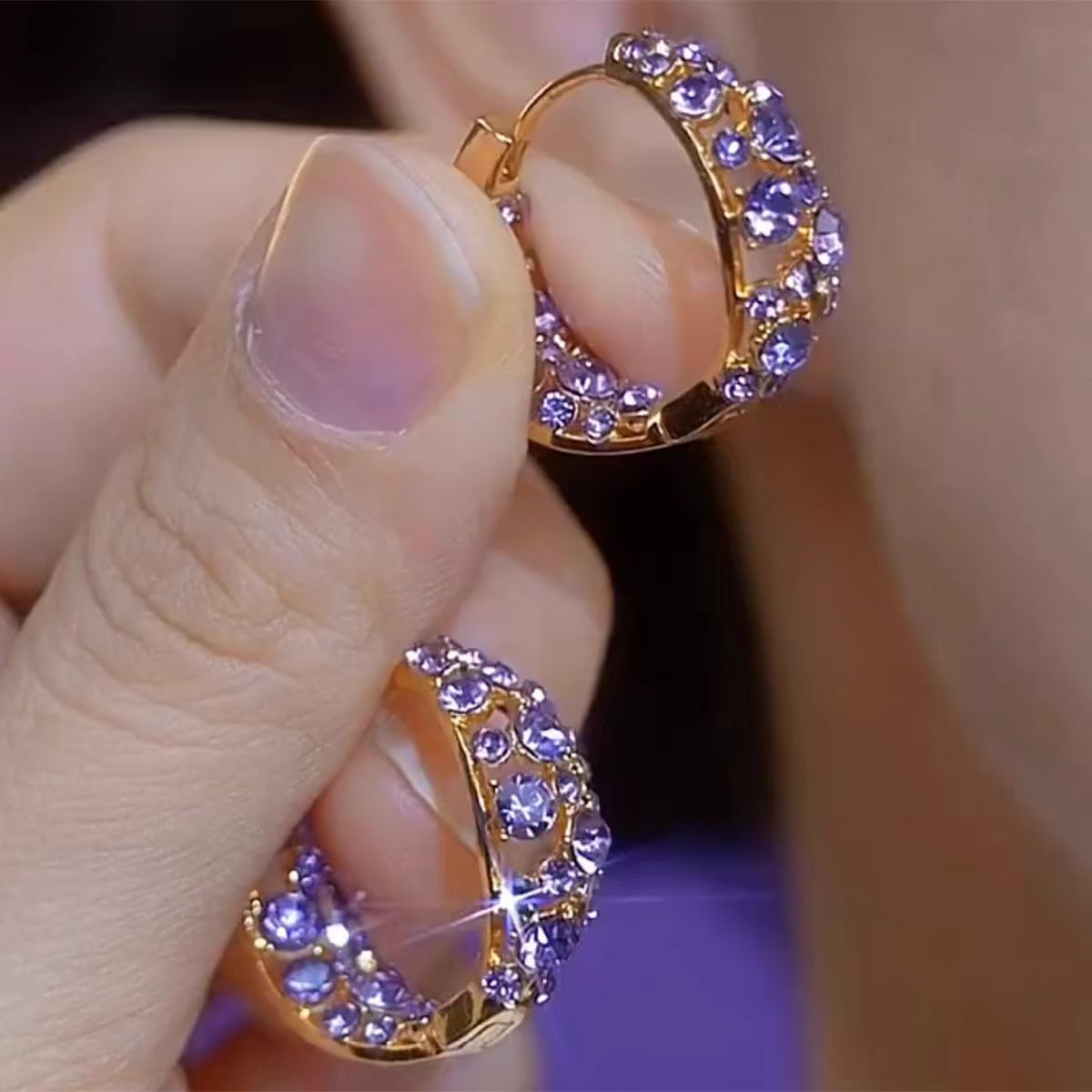 Women's Exquisite Fashion High-grade Purple Full Diamond Ear Clip Unique Stud Earrings