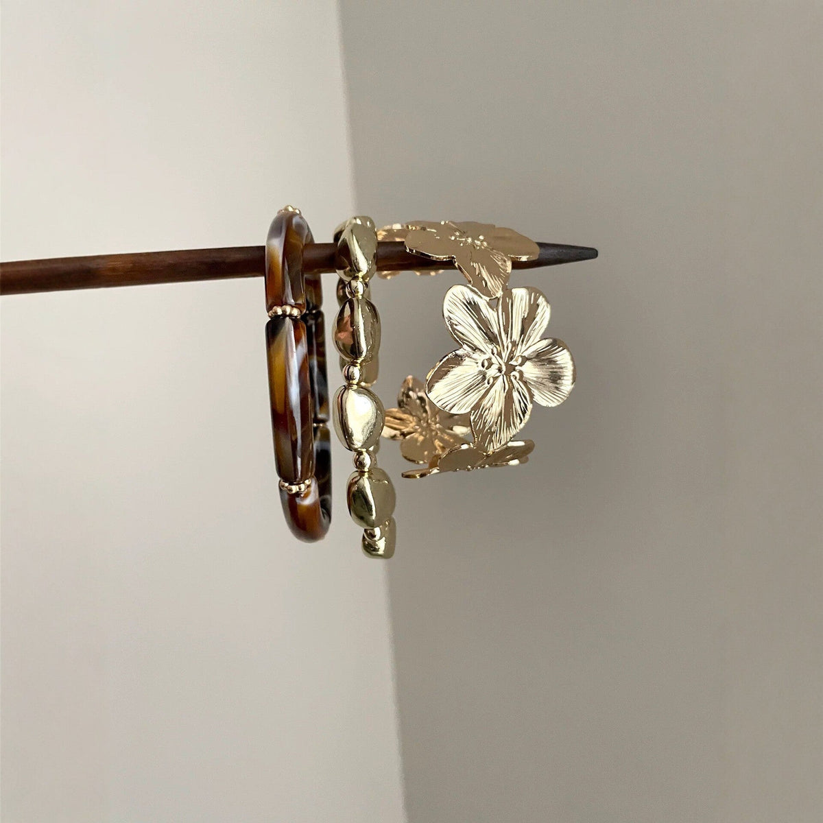 Women's Design Flowers Openings Light Luxury High-grade Temperament Wild Bracelets