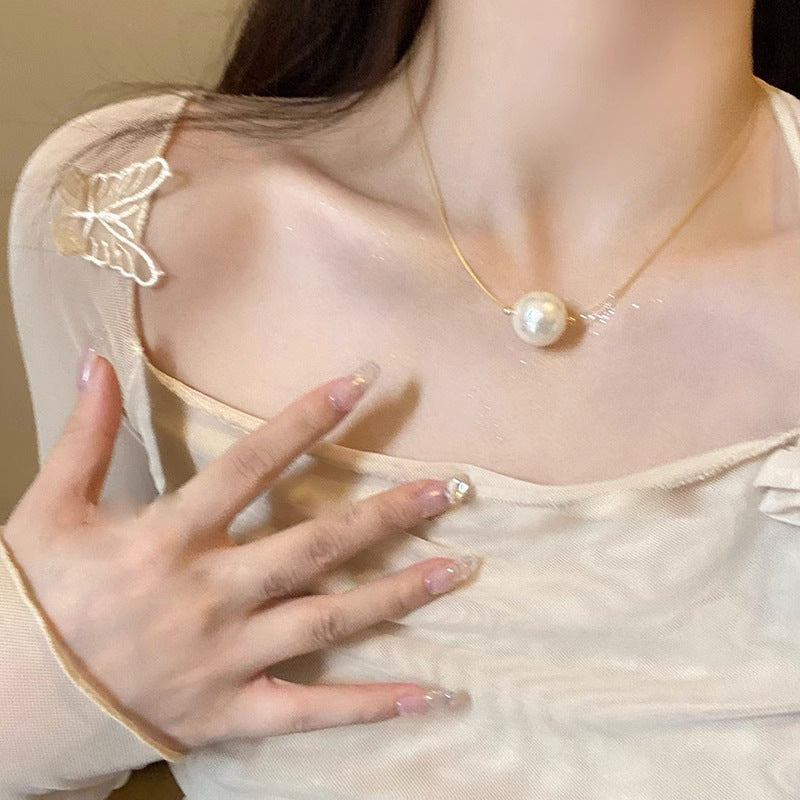 Single Big Pearl Female Light Luxury Necklaces