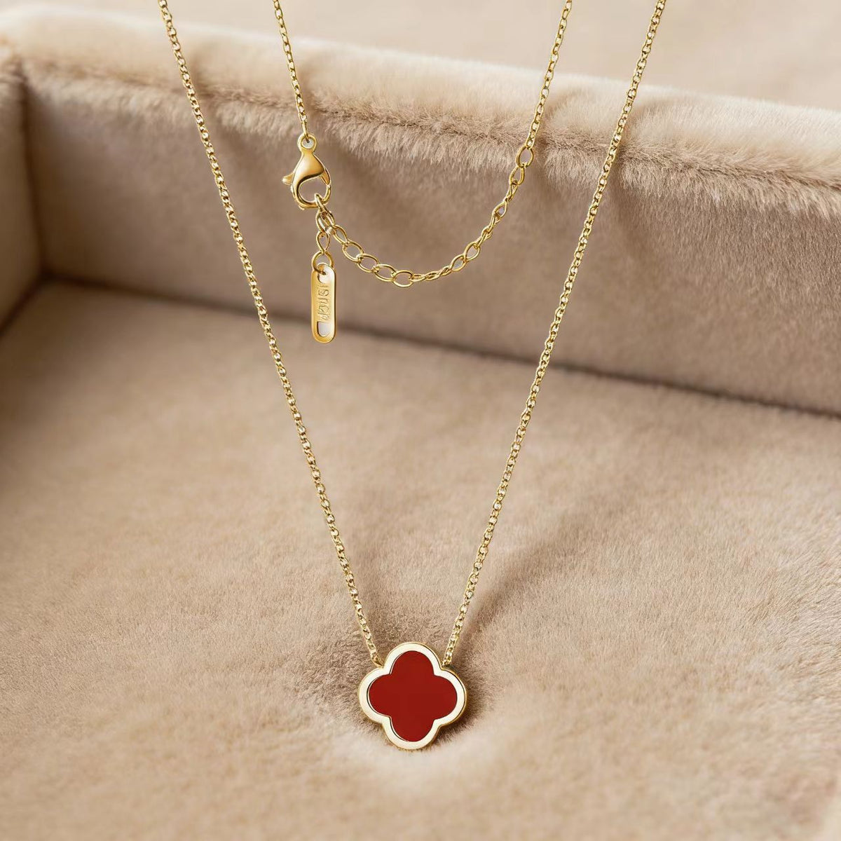 Women's Clover Titanium Steel Light Luxury Double-sided Necklace