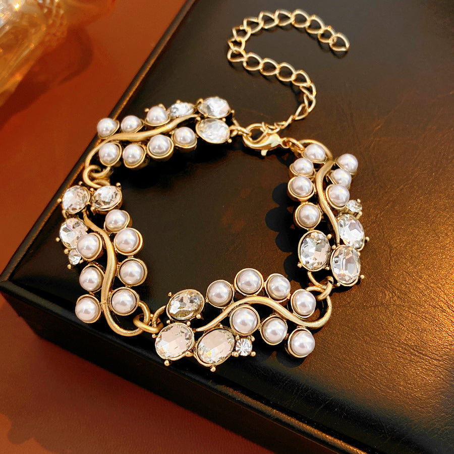 Pearl Light Luxury Minority Clavicle Chain Jewelry Set
