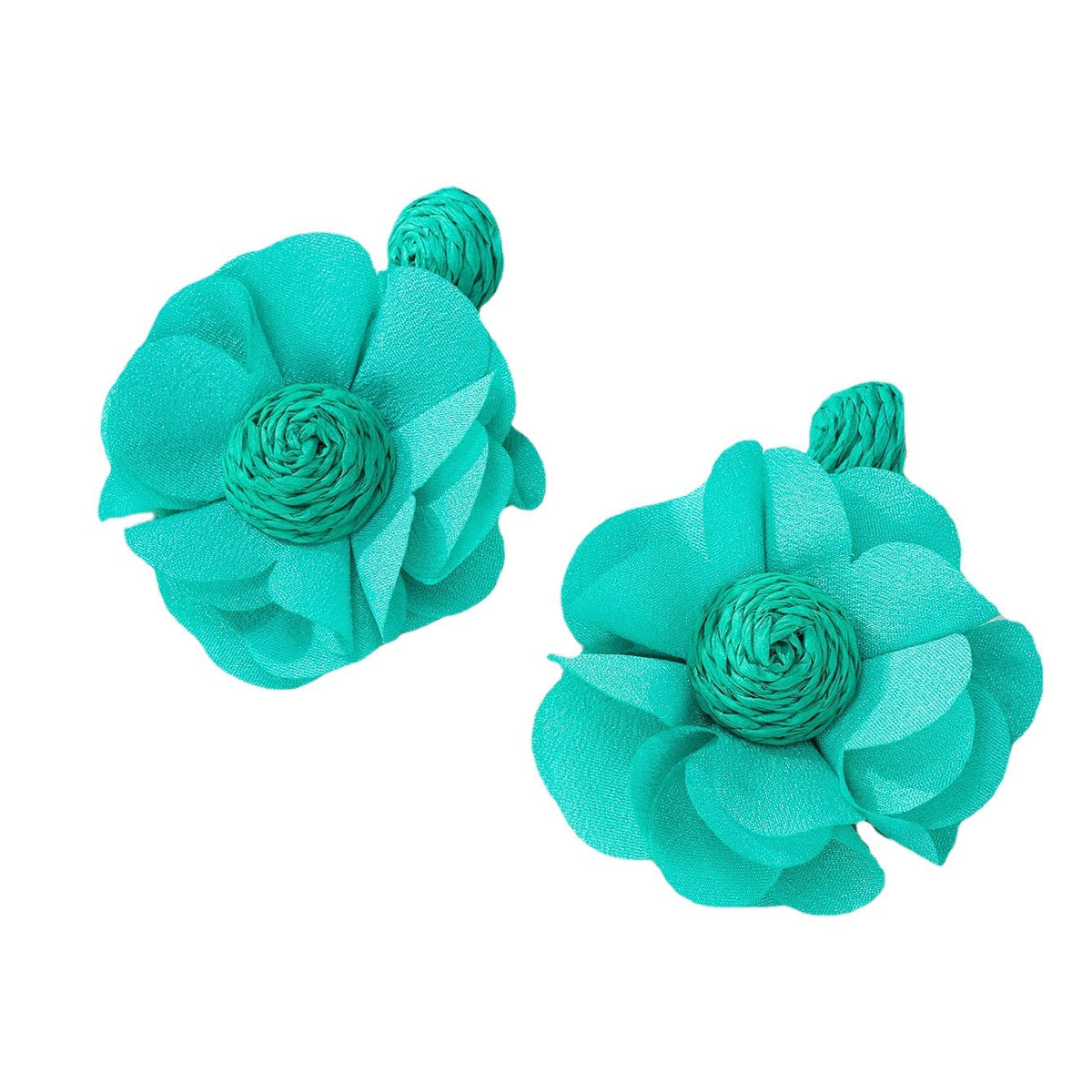 Women's High-grade Sweet Flowers Raffia Fashion Hand-knitted Earrings