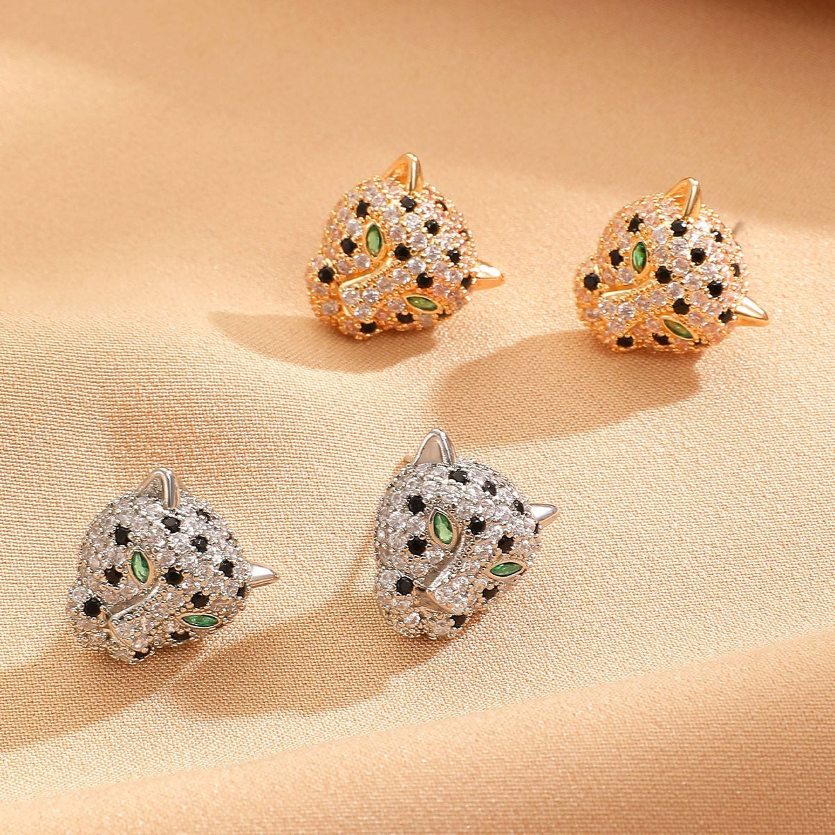 Women's Hop Leopard Head Copper Inlaid Zircon Jewelry Set