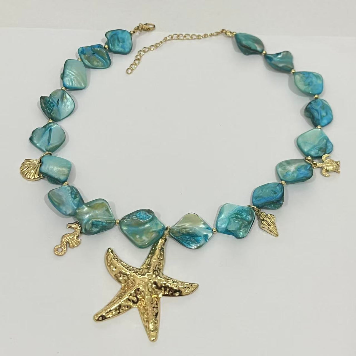 Women's Exaggerated Personalized Vacation Style Shell Simple Necklaces