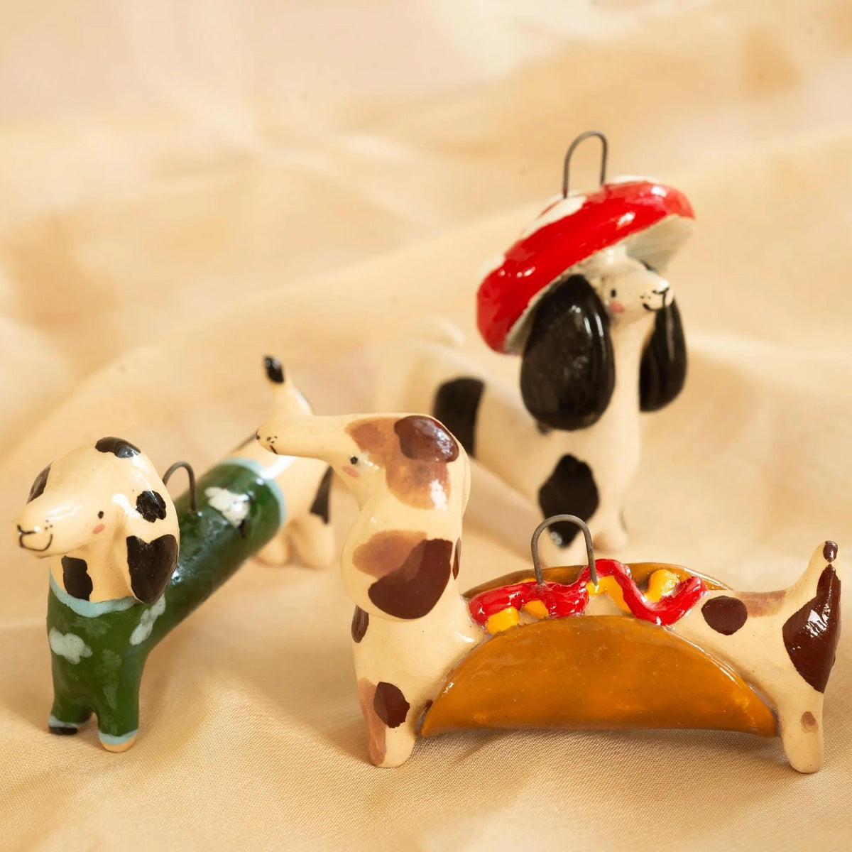 Unique Design Puppy Diversified Exquisite Details Highlight Stylish Textured Pendant