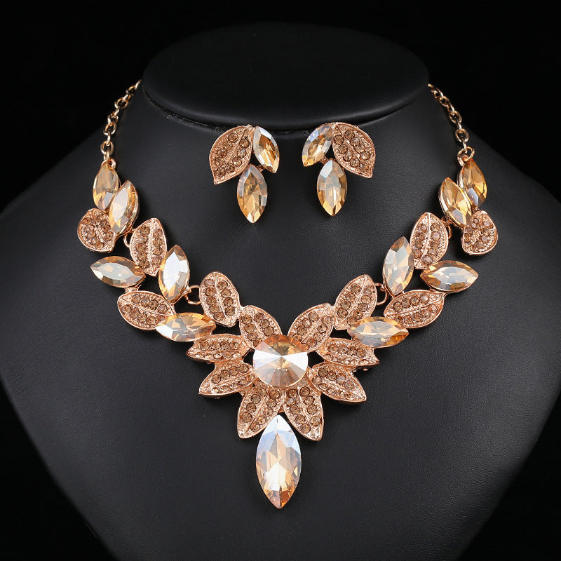 Women's High Profile Retro Luxury Crystal Banquet Jewelry Set