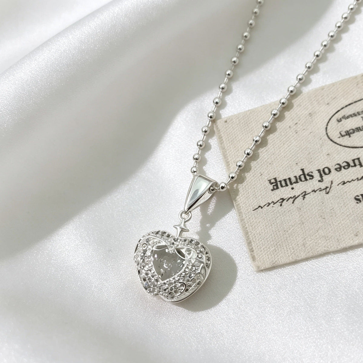 Sier Apple Shiny Diamond Special Interest Light Luxury Necklace