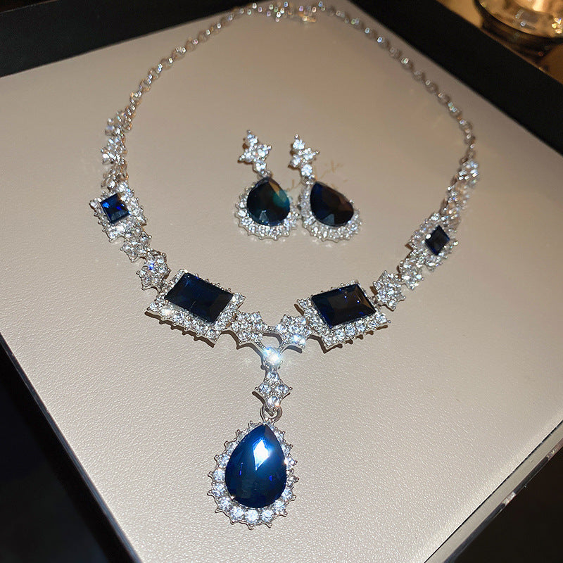 Women's Style Geometric Water Drop Fashion Short Light Jewelry Set