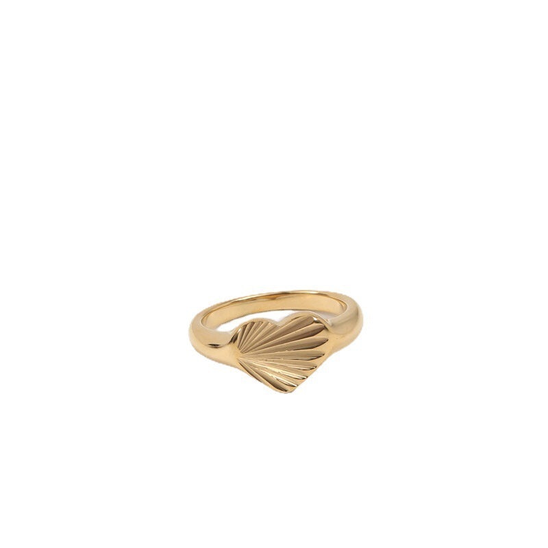 Peach Heart Light Pattern Titanium Steel Gold Bracelet