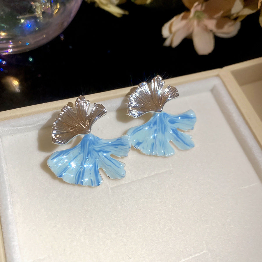 Jardin Monet Blue Glaze Flowers Pipa Pearl Chinese Retro Light Stud Earrings