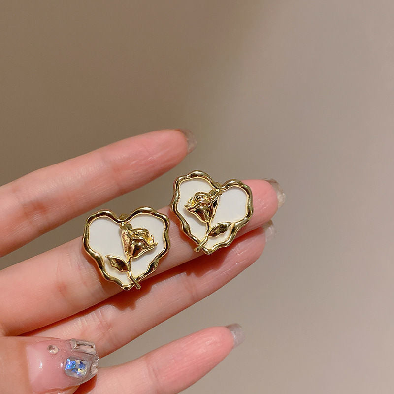 Sier Needle Asymmetric Cross Style Temperament Ear Clip Cold Earrings
