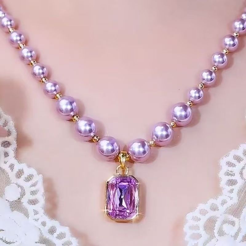 Light Luxury High Fashion Design Clavicle Necklace