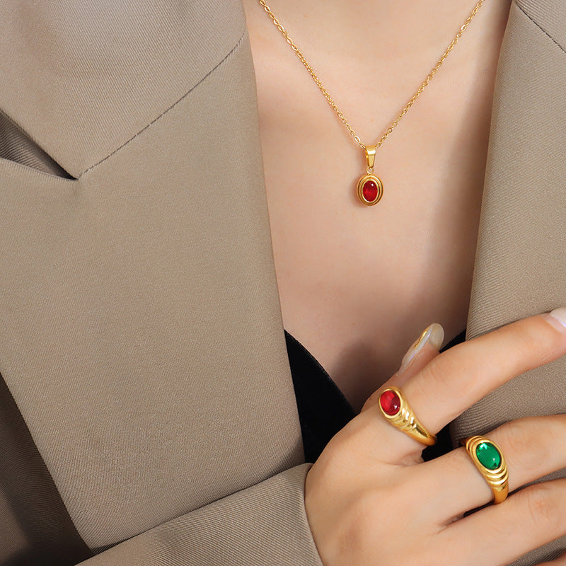 Niche Retro Collarbone Titanium Steel Zircon Jewelry Set