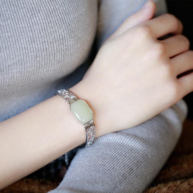 Women's Plate Sier-plated Elegant High Sense Hollow Retro National Style Bracelets