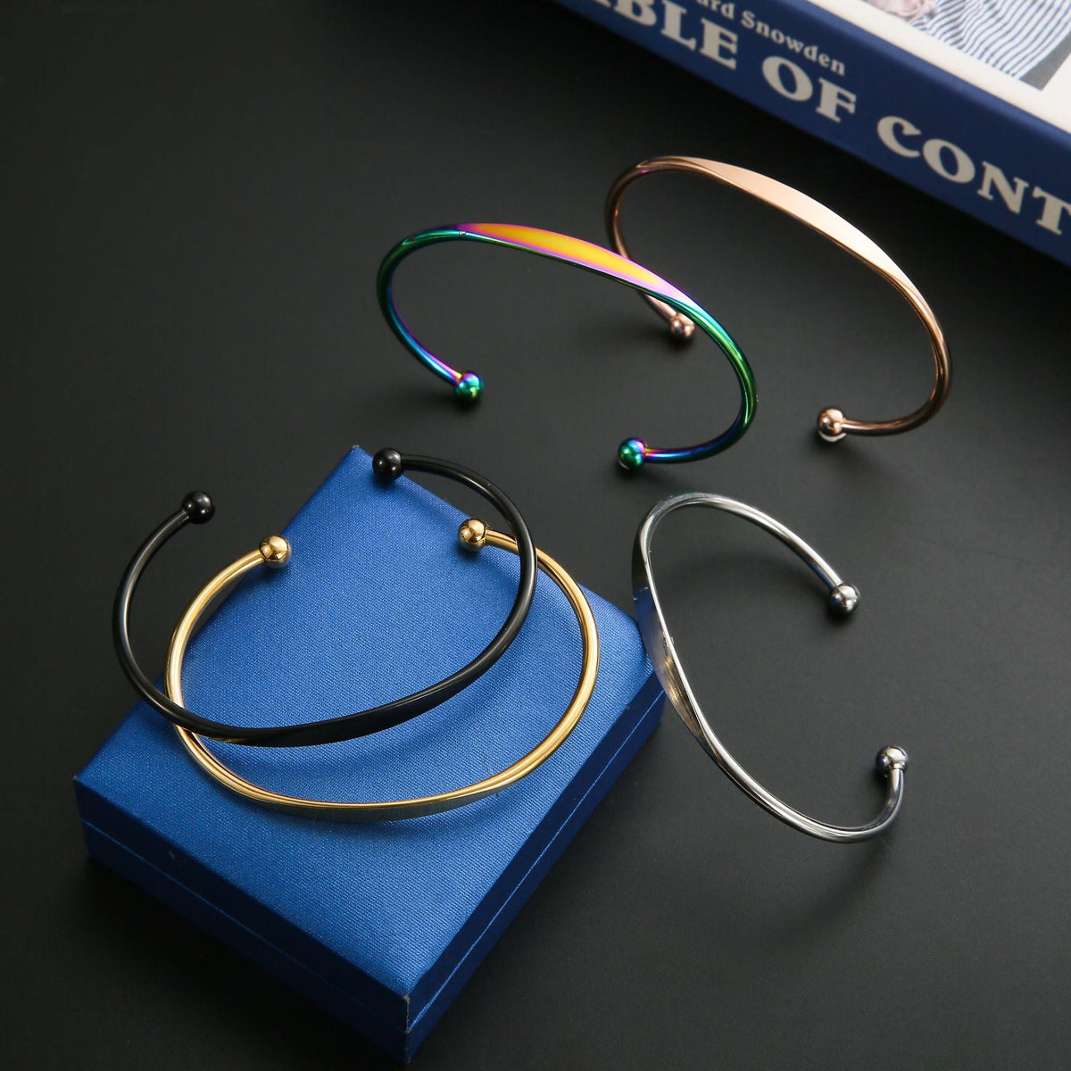Titanium Steel Female High-grade Shaped Opening Light Bracelets