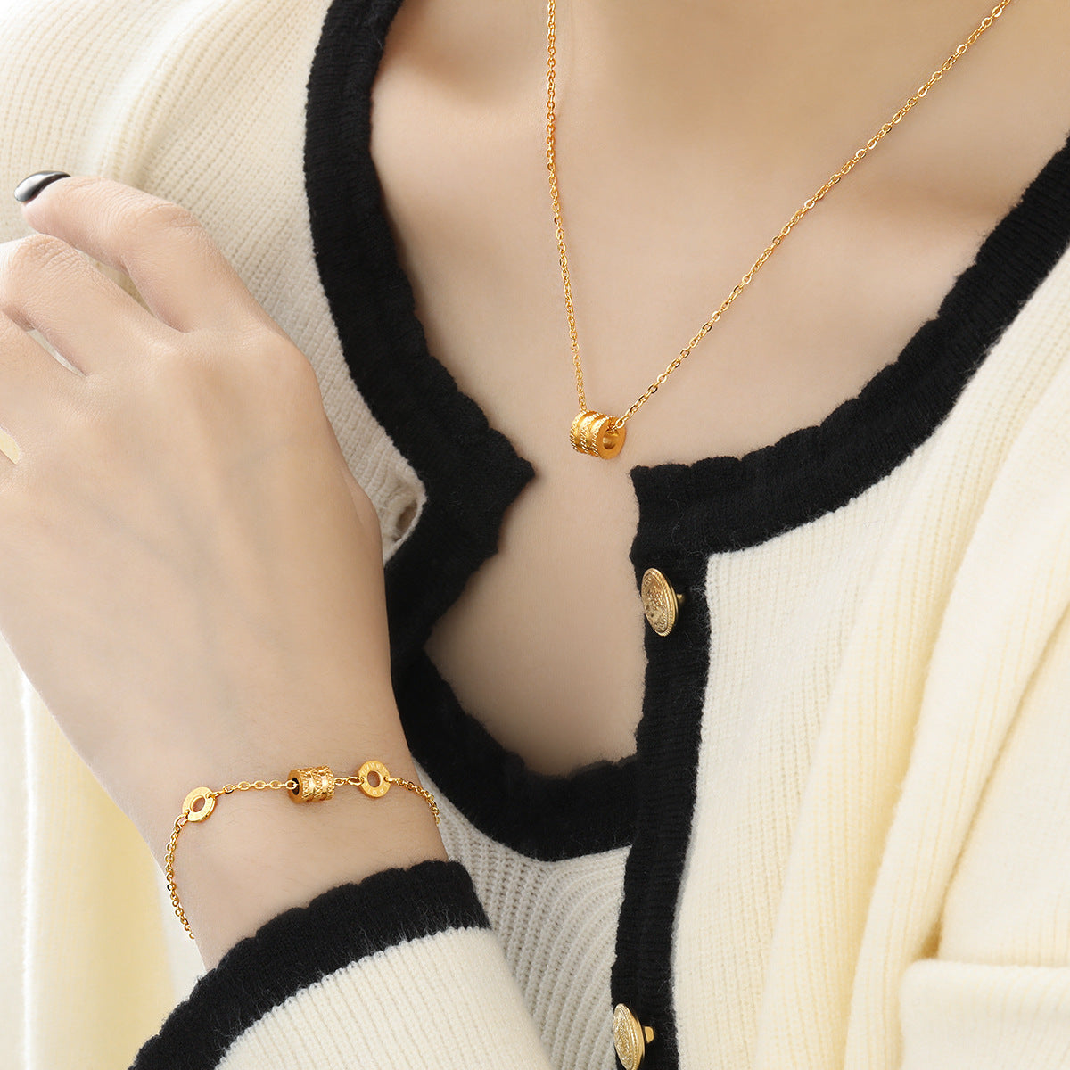 Women's Style Minority Fashion High-grade Roman Digital Small Waist Bracelets