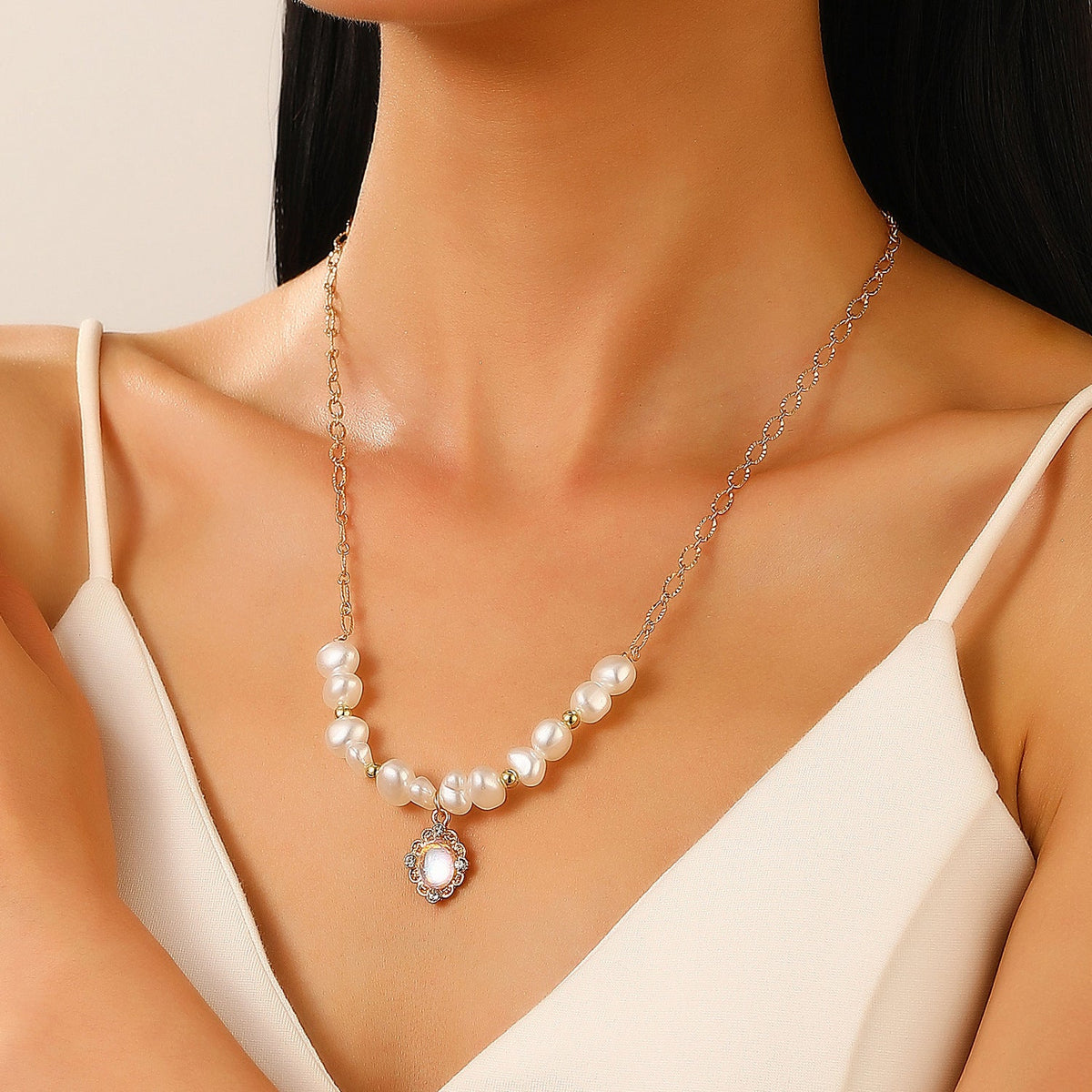 Pearl Female Style Creative Design V-shaped Jewelry Set