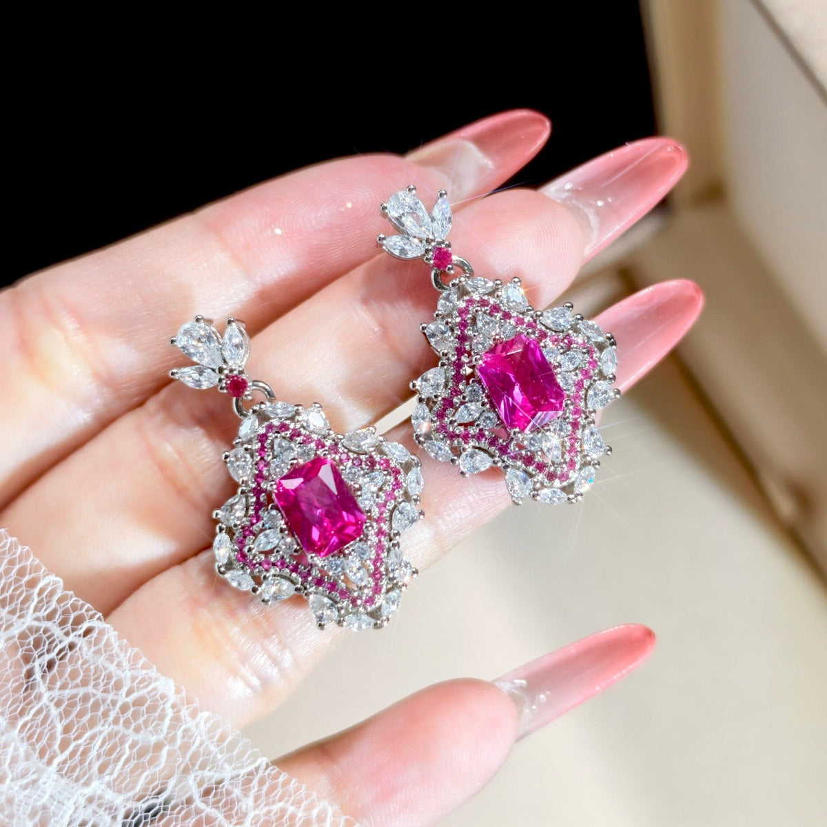 Women's Red Corundum Fluorescent Lamp Full Diamond Short Temperamental Eardrops Pendant